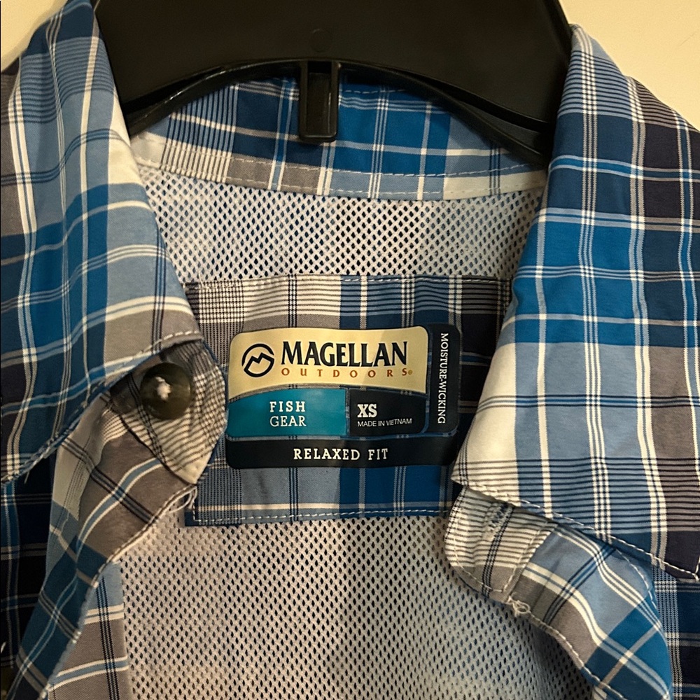 Magellan Men's Casual Blue and White Plaid Shirt - Picture 2 of 3